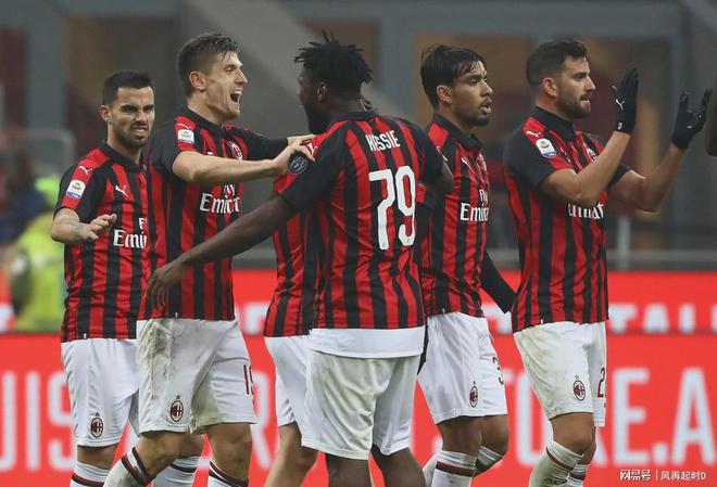 包含佛罗伦萨主场告捷,保持中游稳定的词条 包含佛罗伦萨主场告捷,保持中游稳定的词条