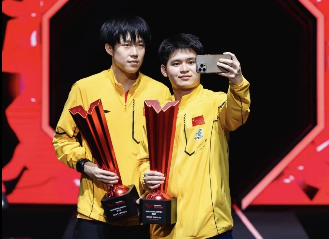 现役球员展现出色技术,赛场上尽展风采的简单介绍 现役球员展现出色技术,赛场上尽展风采的简单介绍