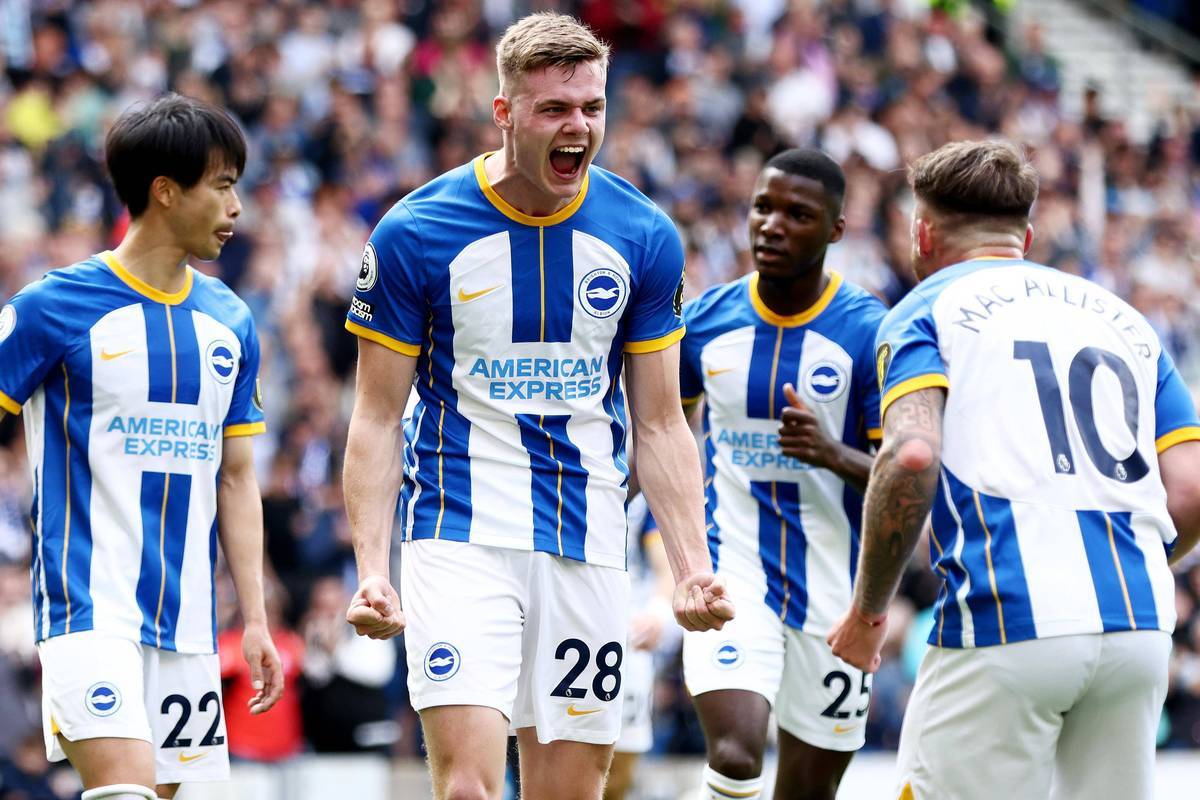 英格兰客场-险胜保加利亚，晋级希望增强的简单介绍