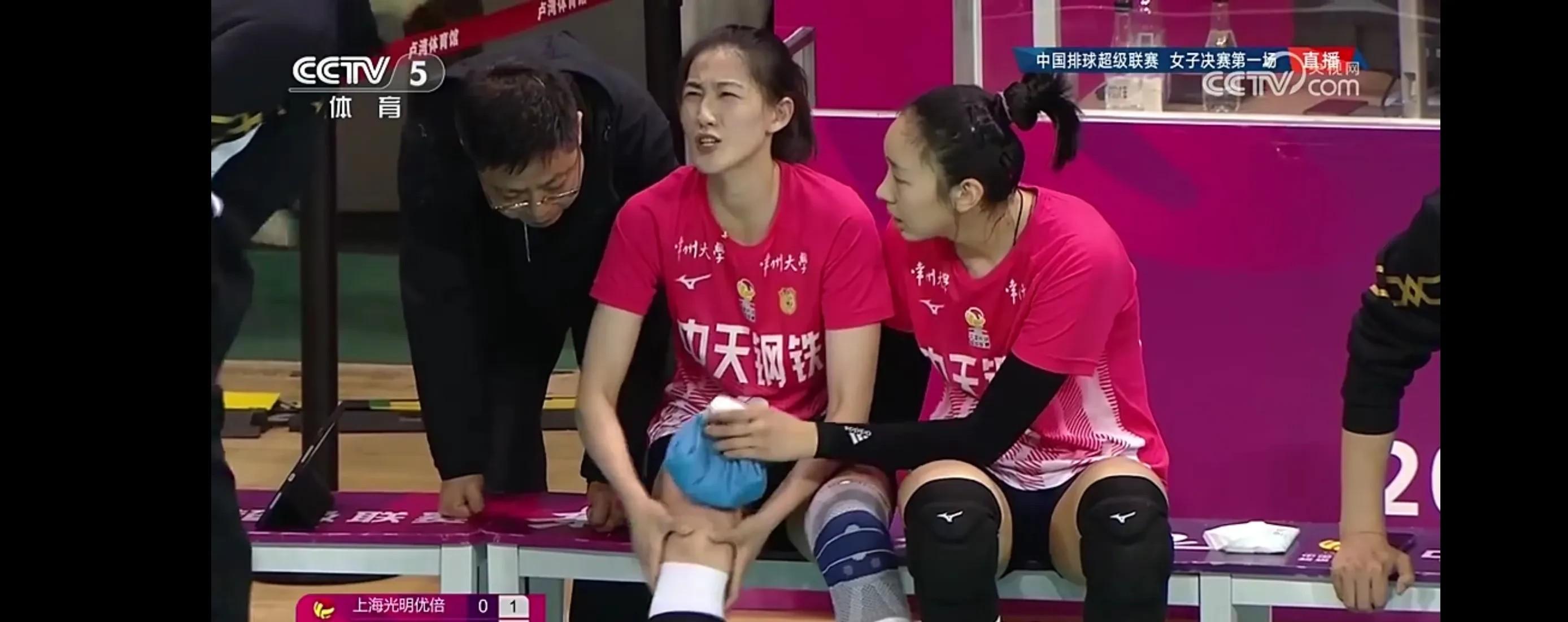 上海女足队士气不振,遭遇一场惨败 上海女足队士气不振,遭遇一场惨败