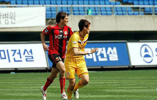 天津天海不出所料取胜首尔FC,保持晋级希望 天津天海不出所料取胜首尔FC,保持晋级希望