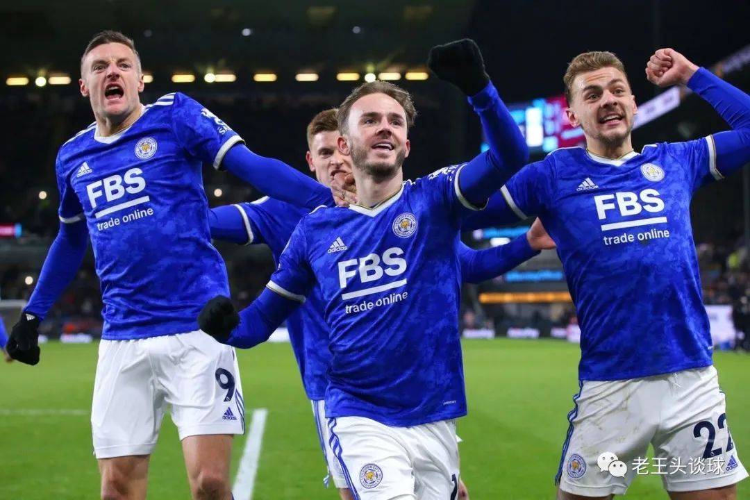 尼斯力阻埃因霍温,瓦尔迪尼多缺阵不敌 尼斯力阻埃因霍温,瓦尔迪尼多缺阵不敌