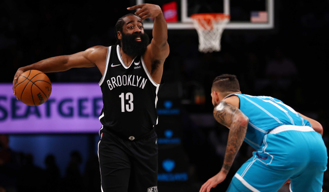 人队主场取胜,横扫篮网队晋级半决赛 人队主场取胜,横扫篮网队晋级半决赛