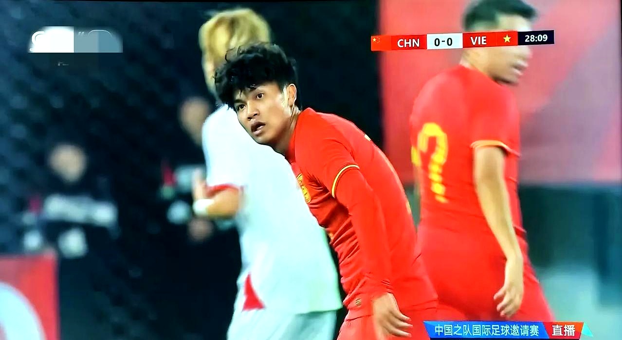 越南球队击败中国劲旅,双杀出线 越南球队击败中国劲旅,双杀出线