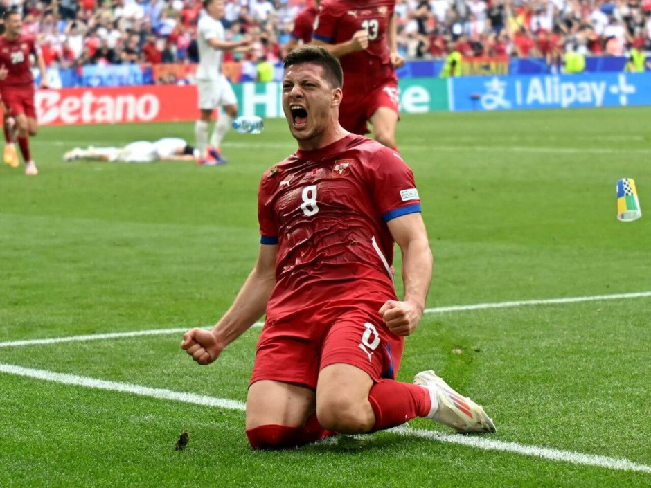 瑞士客场击败德国,小组出线形势意外领先 瑞士客场击败德国,小组出线形势意外领先