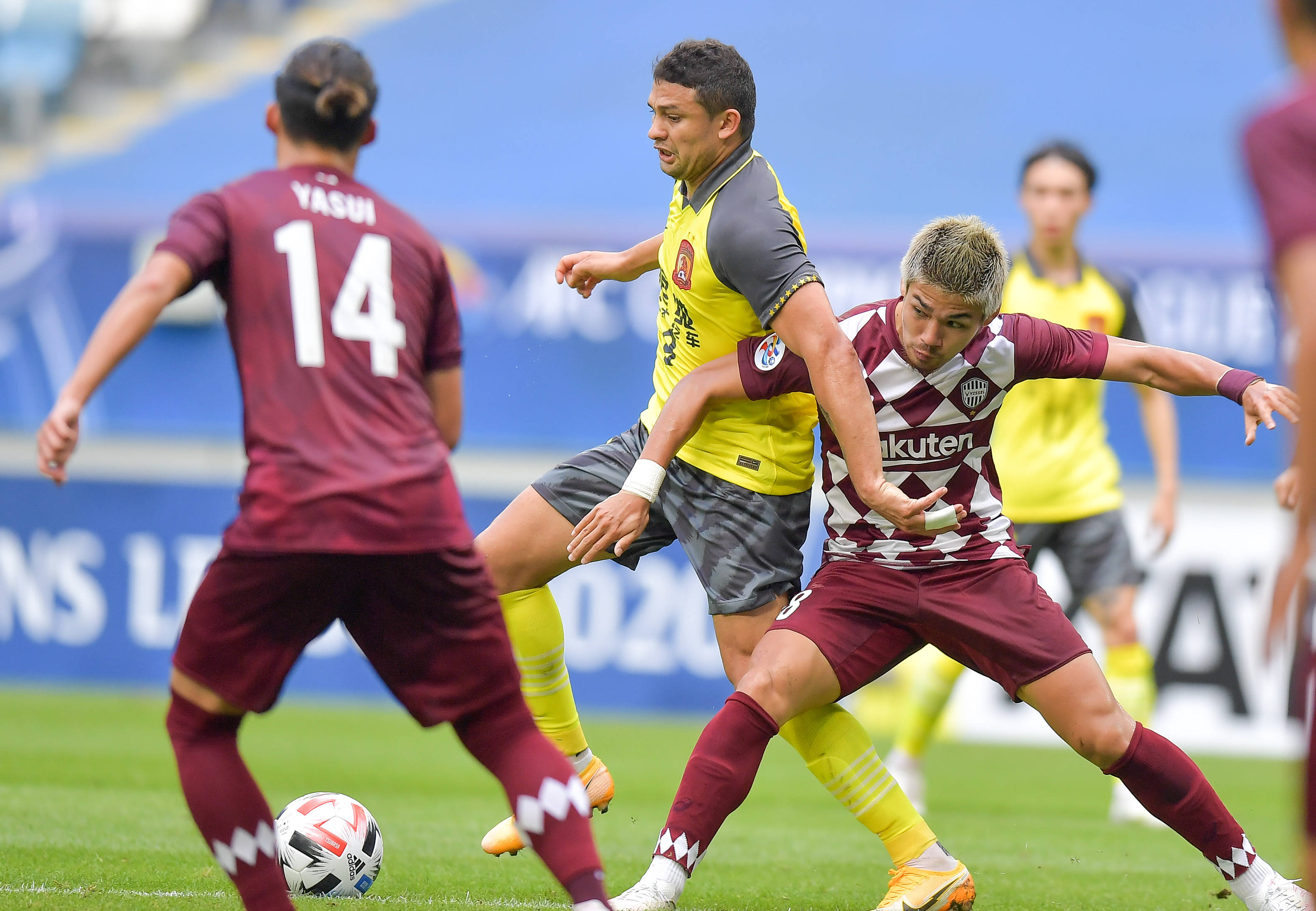 广州恒大淘宝封堵对手攻击控场取胜收获胜利 广州恒大淘宝封堵对手攻击控场取胜收获胜利