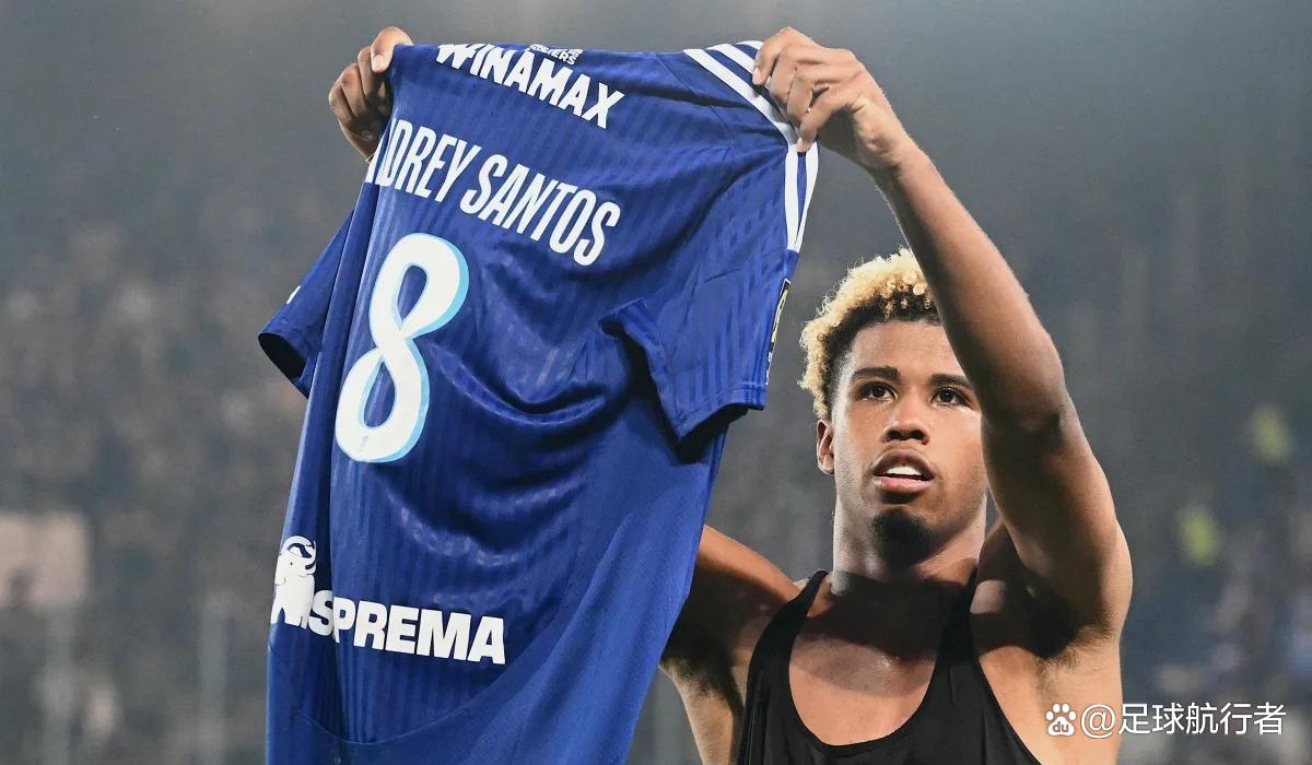 摩纳哥客场击败斯特拉斯堡,稳坐榜首 摩纳哥客场击败斯特拉斯堡,稳坐榜首