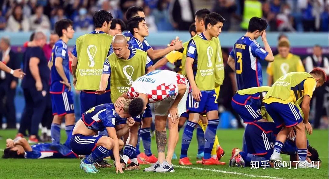 南东亚战队难掩失落,止步十六强的简单介绍 南东亚战队难掩失落,止步十六强的简单介绍